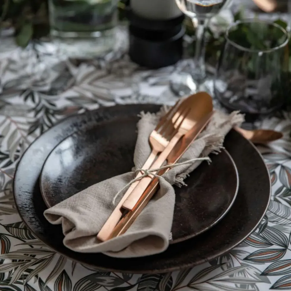 Assiette plate en grès réactif coloris noir Onyx – Ø 27 cm