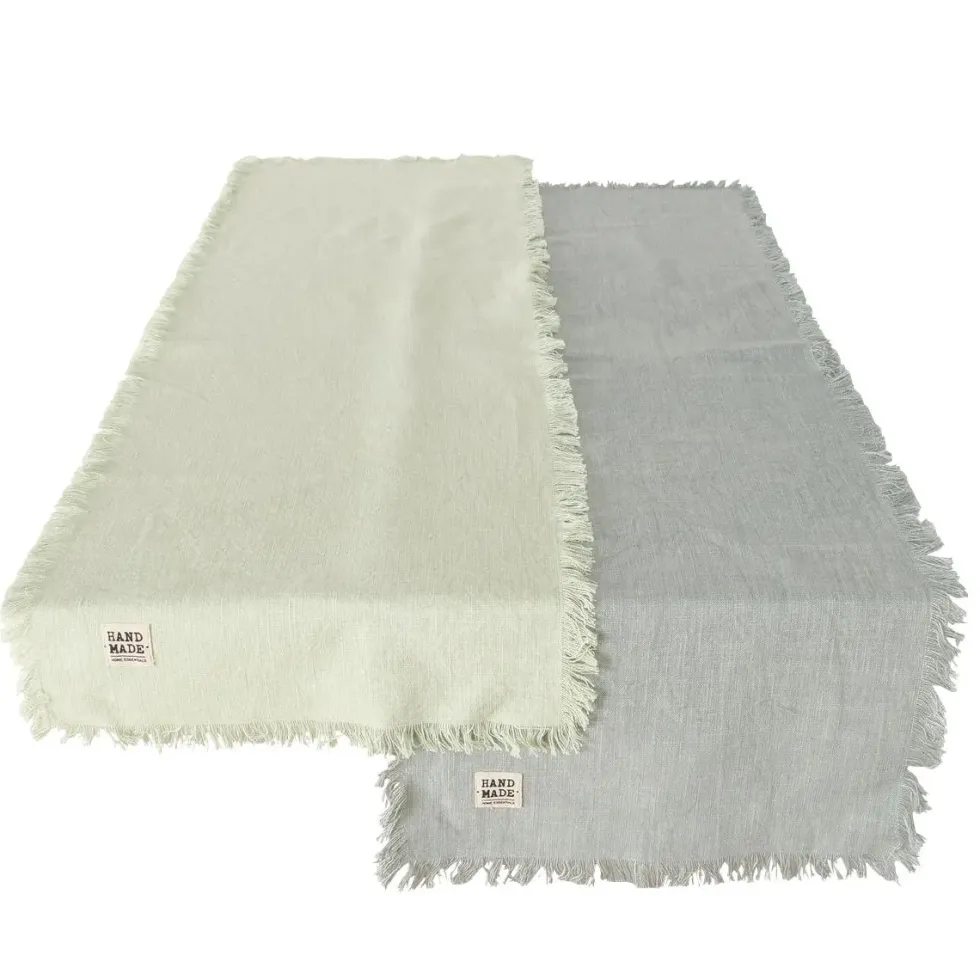 Chemin de table Lenea coloris vert en coton - 140 x 40 cm