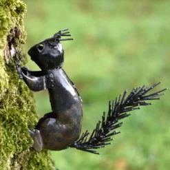 Ecureuil qui court en métal petit modèle