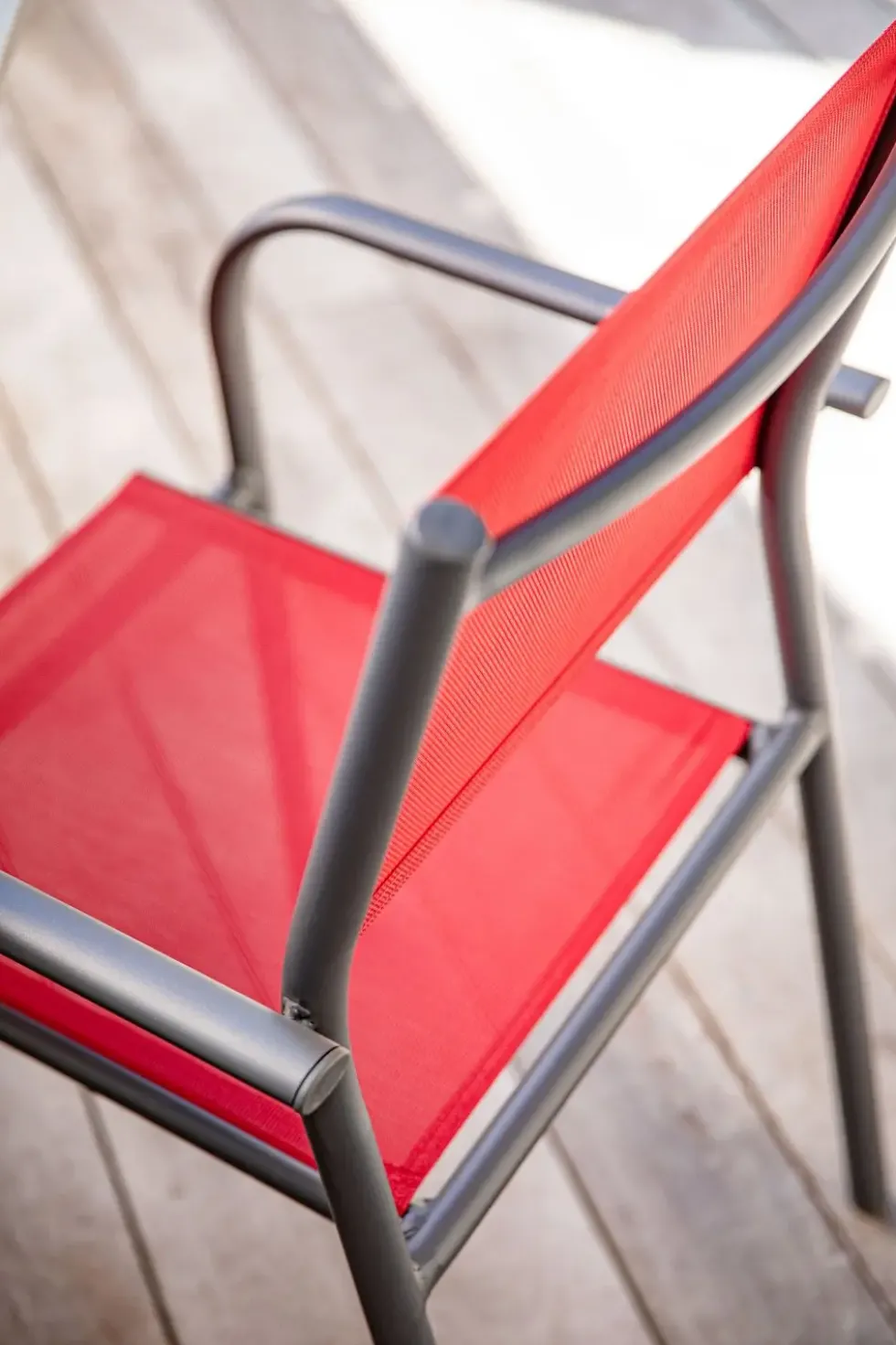 Fauteuil Niello coloris rouge 51 x 56 x 87 cm