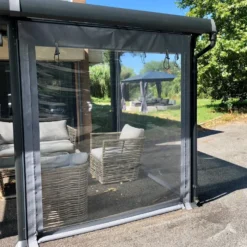 Fermeture PVC gauche pour pergola autoportante AZURA Couleurs du Monde