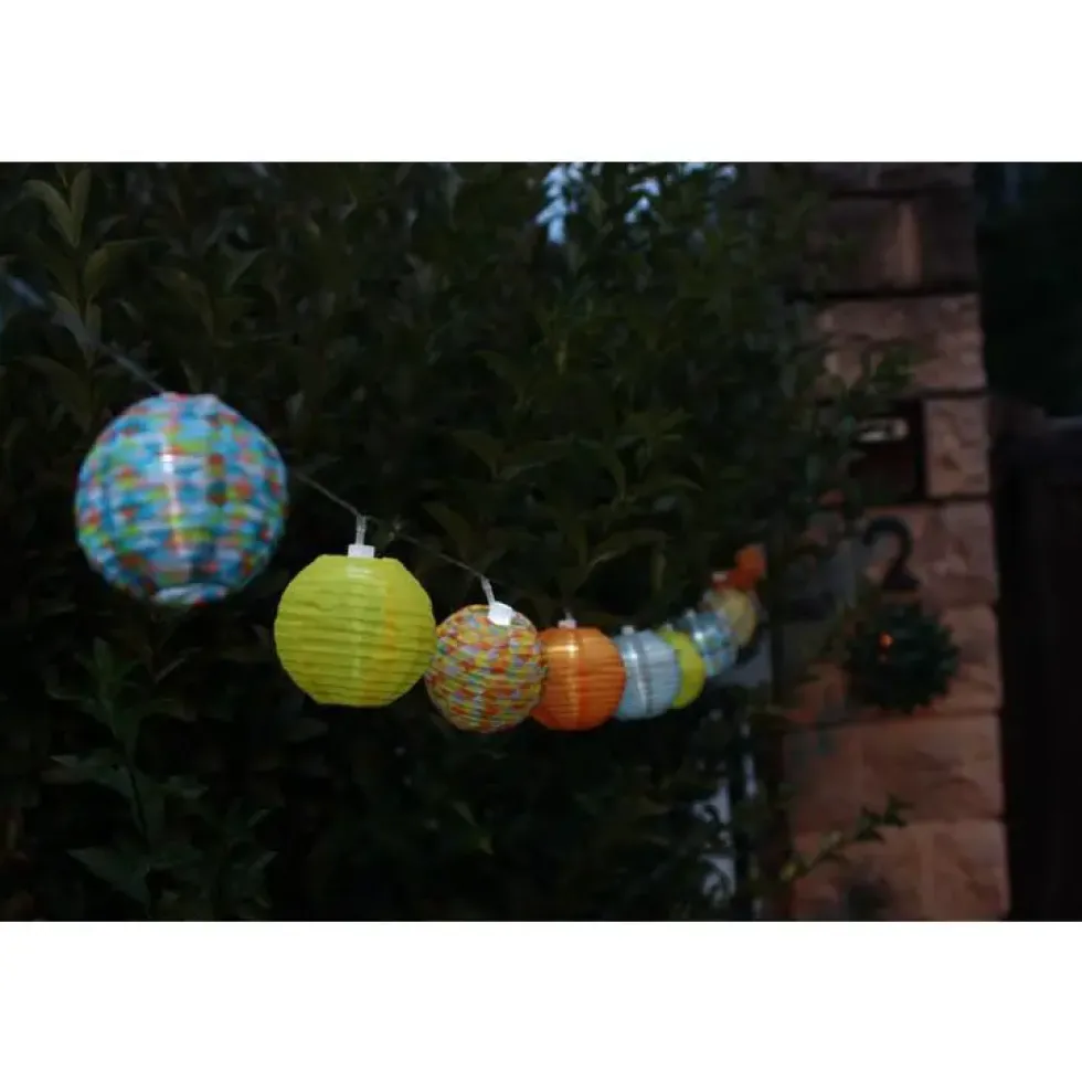 Guirlande solaire Polka de 10 lampions multicolores à LED blanc 135 cm