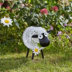 Mouton solaire en métal Dolly Sheep à LED blanc ou multicolore