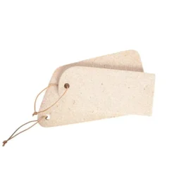 Planche à découper Terrazo beige avec cordelette en cuir 33x15 cm