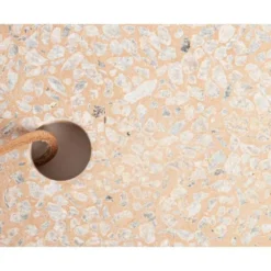 Planche à découper Terrazo beige avec cordelette en cuir 40x23 cm