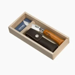 Plumier avec couteau inox, manche olivier et son étui n°8 Opinel