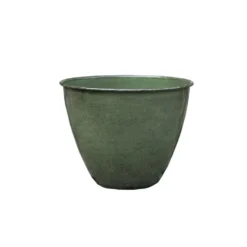 Pot coloris vert en métal recyclé Carama - 16 x 16 x 1 cm