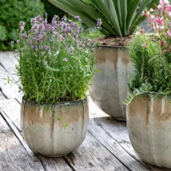 Pot rond en céramique coloris crème Edelman Corsica - Ø 47 x H 41 cm