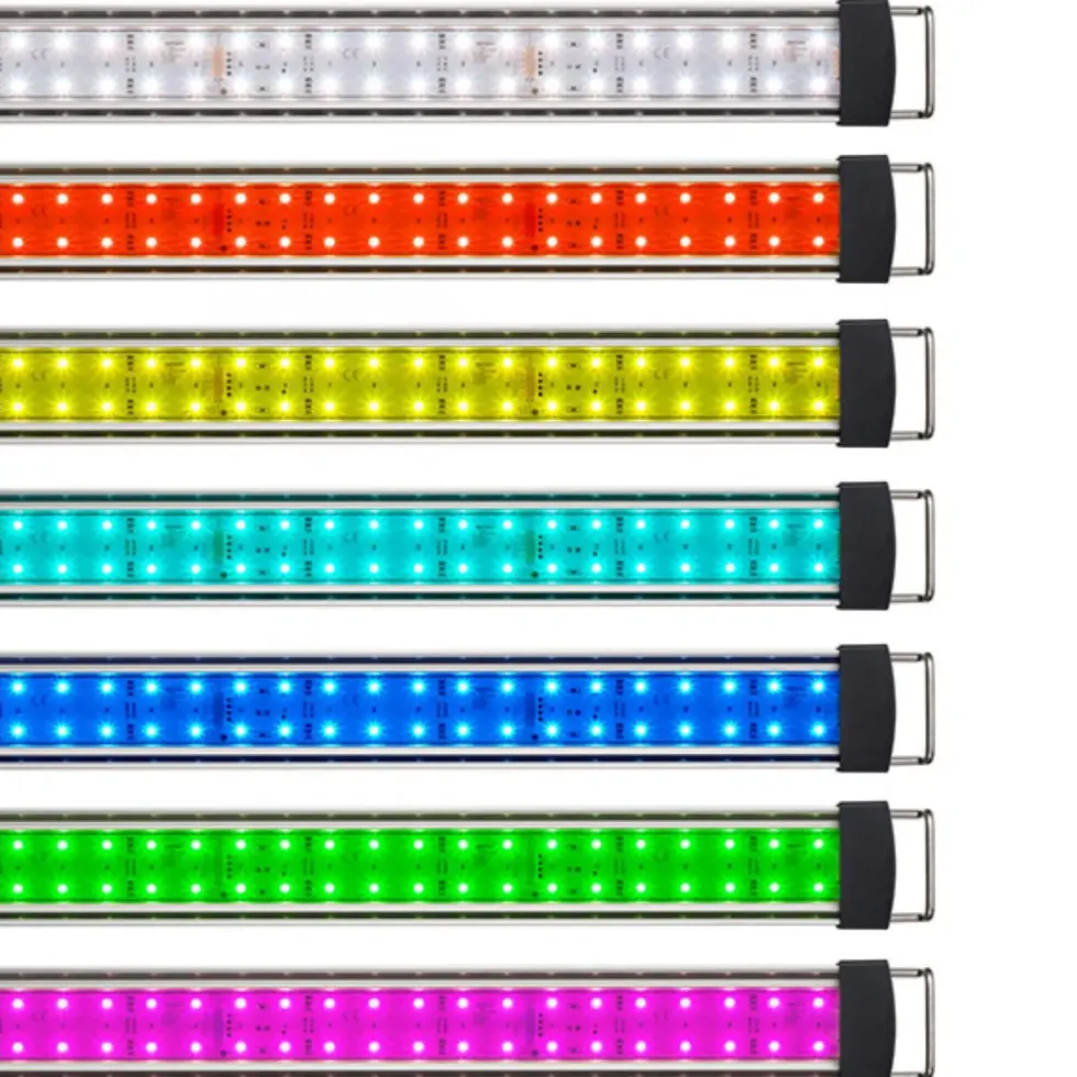Rampe LED aquarium 8,8W couleur changeante - EHEIM powerRGB - 360mm