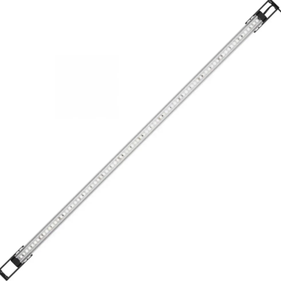 Rampe LED 10,6W spéciale plantes pour aquarium d'eau douce - EHEIM ClassicLED - 740mm