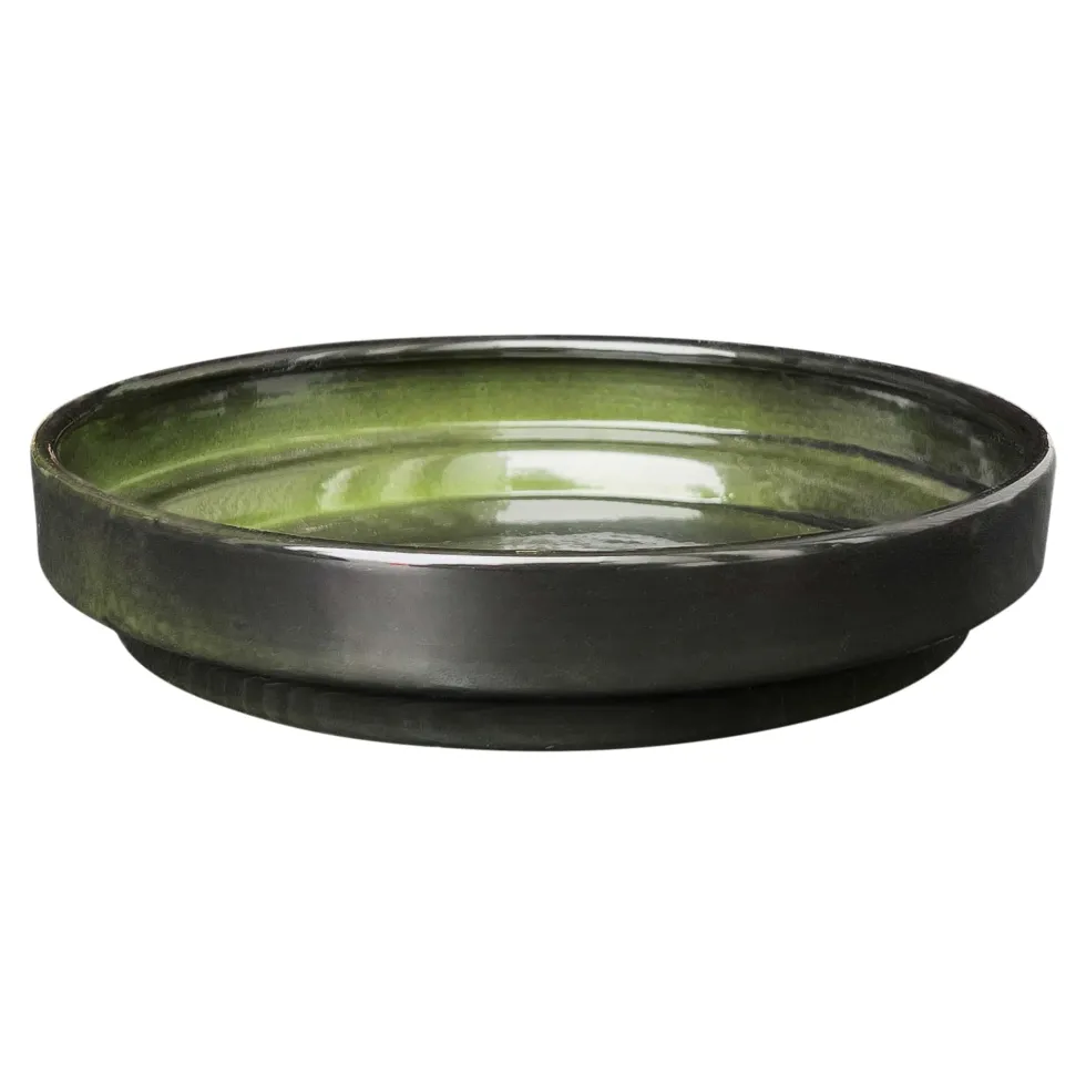 Soucoupe ronde en métal recyclé coloris vert algue vif Upcycle Conique - Ø 18 x H 3,5 cm