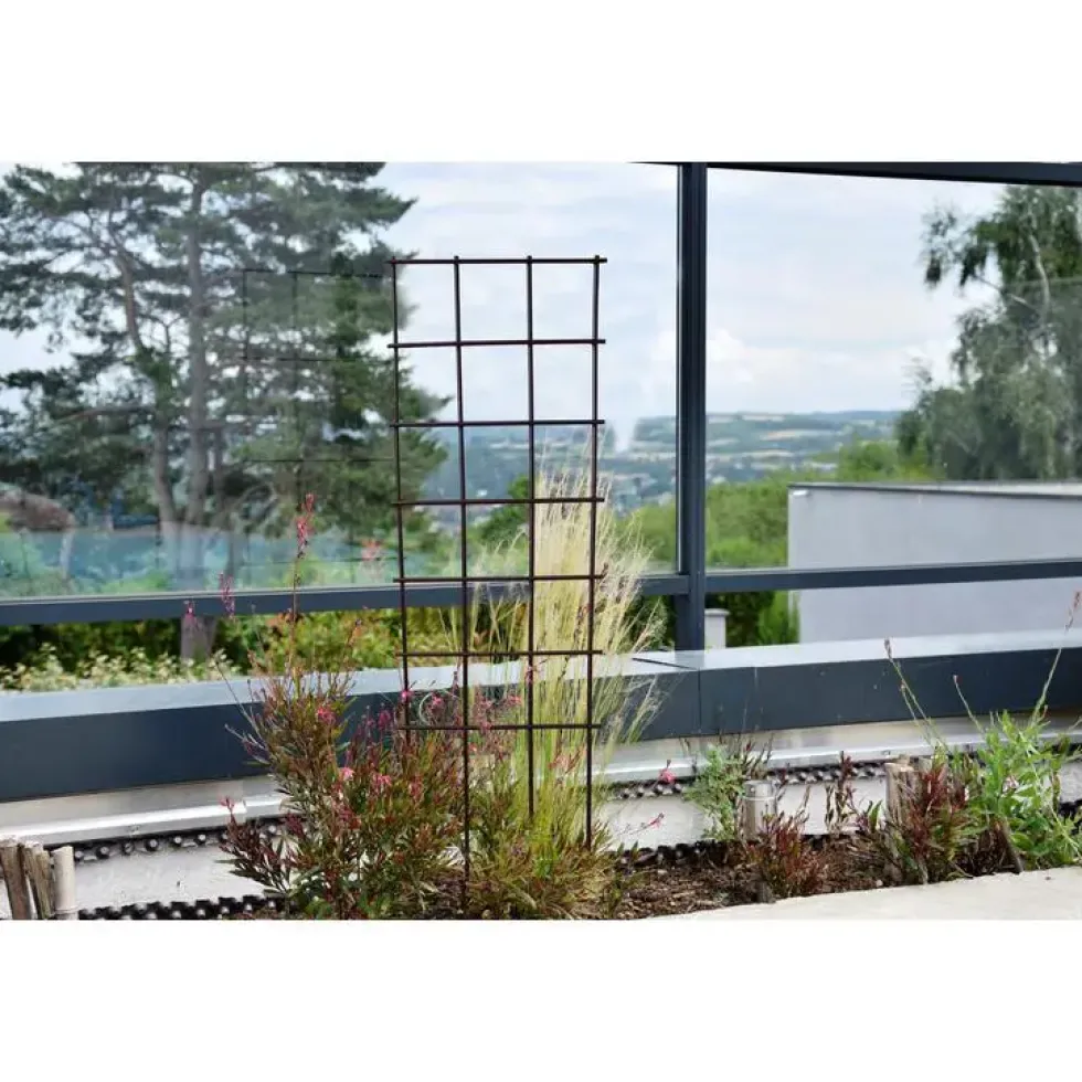 Treillis Urbain à piquer Trapèze gris à petite maille 23,5x100 cm