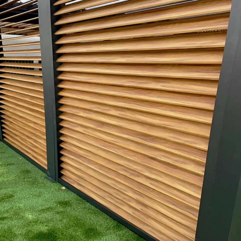 Ventelles mobiles pour pergolas 3630 BI / PER 2430 BI coloris gris en aluminium - 3 m